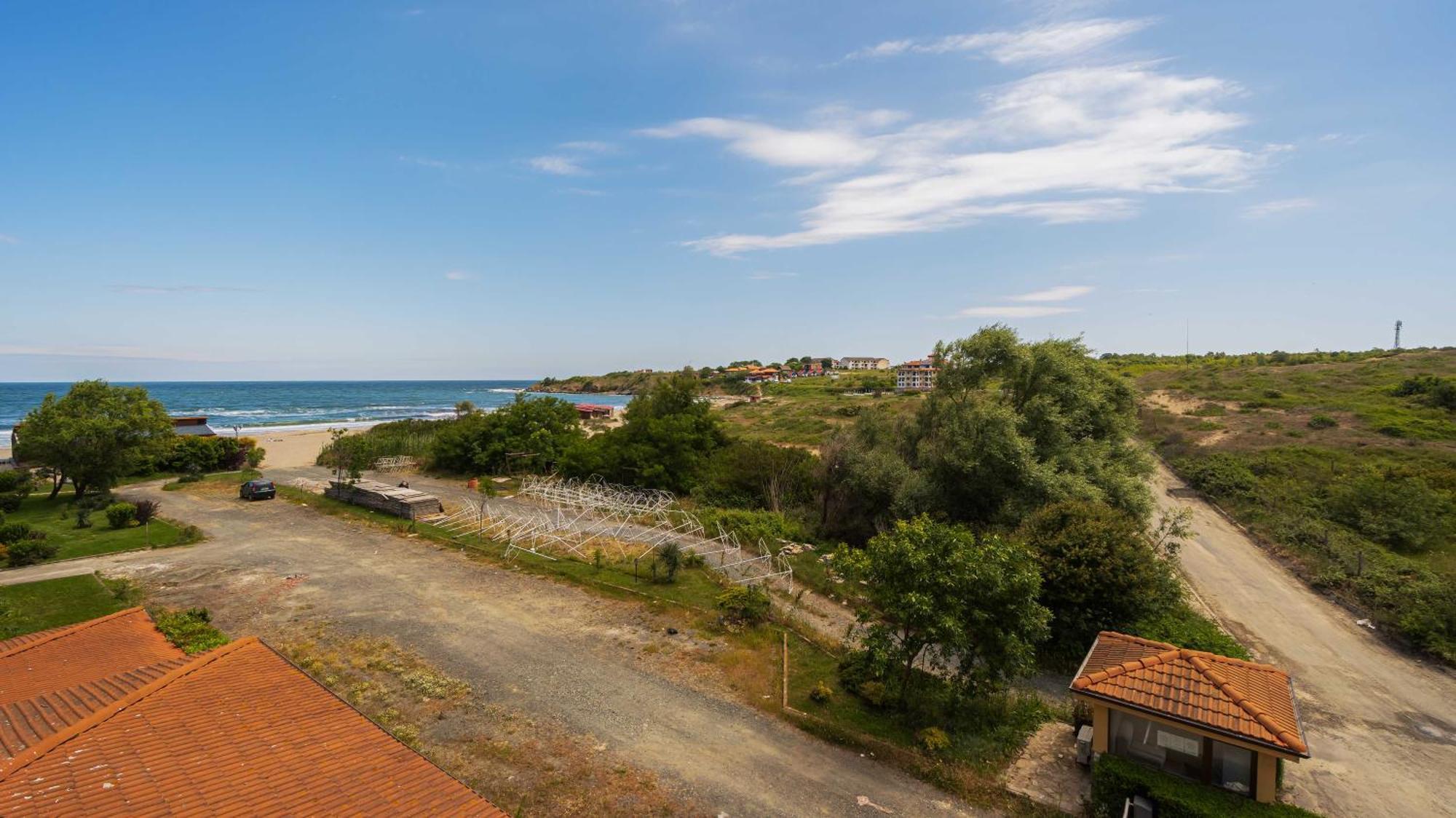 Първа Линия Хотел С Адрес К-С Реджина Маре Царево Țarevo Exterior foto